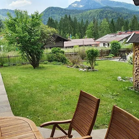 Weitsee Apartment *